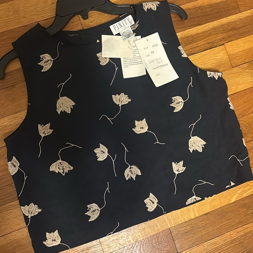 Finity Silk Top - Picture 7 of 7